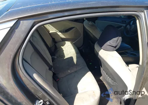 2015 Kia Optima Lx from USA, damaged, VIN 5XXGM4A72FG405595